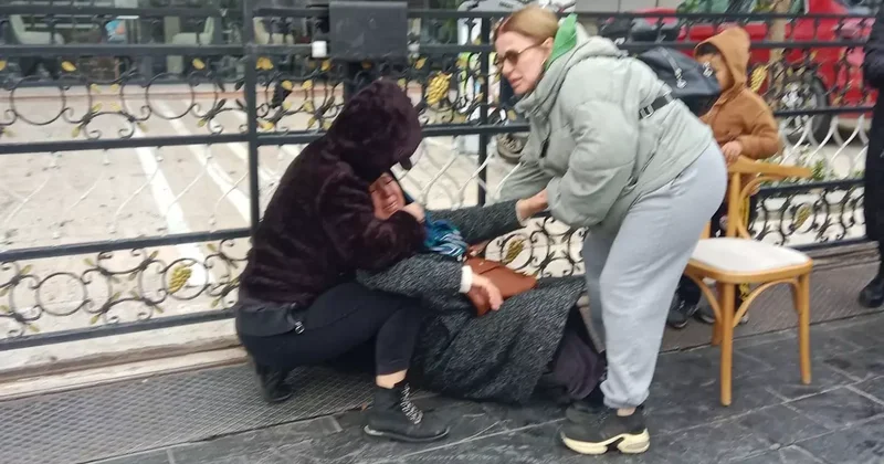 Kuyumcu mağdurlarının eyleminde yaşlı kadın fenalaştı