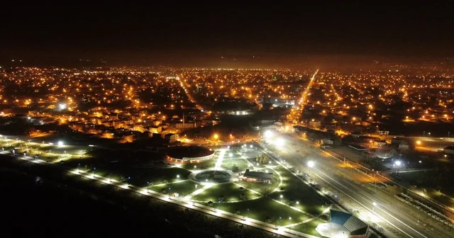 Van da gece ve gündüz birbirinden ayrı güzel Van Haberleri