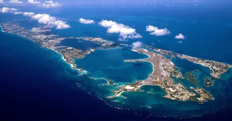 Bermuda Adası nın altında ortaya çıktı! Tam 20 kilometre kalınlığında Sözcü Gazetesi