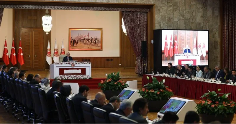 Süreç Komisyonu’nun rapor mesaisi: AK Parti raporunu önce Erdoğan’a sonra Meclis’e sunacak