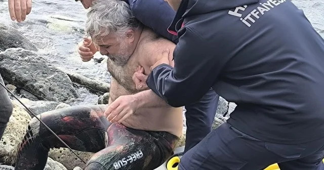 Zıpkın bacağına saplandı, ayağında zıpkınla hastaneye götürüldü Hatay Haberleri