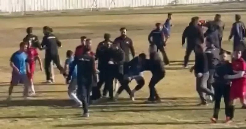 Amatör ligde iki takım arasında kavga: 4 futbolcu, 1 antrenör yaralandı