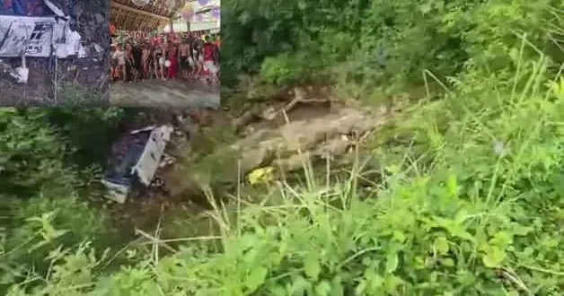 Kolombiya da katliam gibi kaza! 20 metrelik uçuruma yuvarlandı: 16 ölü