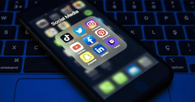 Malezya, büyük sosyal medya platformlarını otomatik lisans kapsamına alıyor