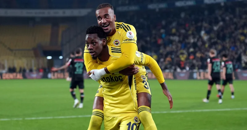 Fenerbahçe de 2 sakatlık birden: Archie Brown ve Jhon Duran Fenerbahçe Haberleri