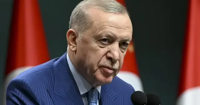 Cumhurbaşkanı Erdoğan: Muhalefetin iş bilmezliğine bakıp umutsuzluğa kapılmayın VİDEO İZLE