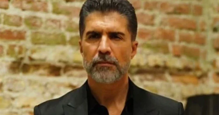 Özcan Deniz emlakçıdan şikâyetçi oldu