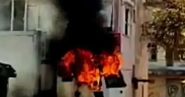 Serik’te park halindeki kamyon alevlere teslim oldu VİDEO İZLE