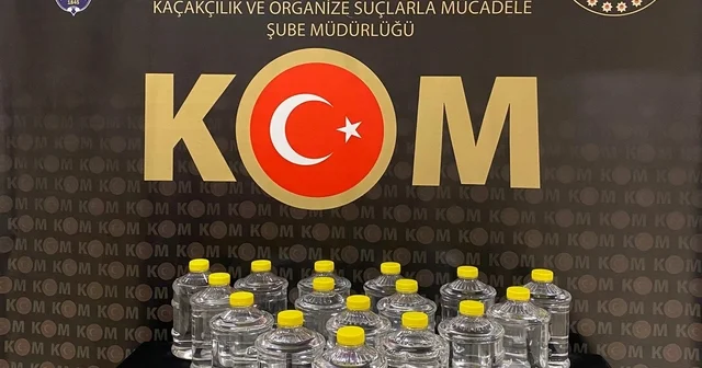 Bayburt ta Roma dönemine ait 15 adet sikke ve 40 litre kaçak alkol ele geçirildi Bayburt Haberleri