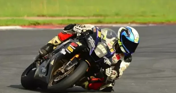 İzmir haberleri Spor dünyasını üzen haber: Şampiyon motosikletçi hayatını kaybetti 15 Aralık 2025