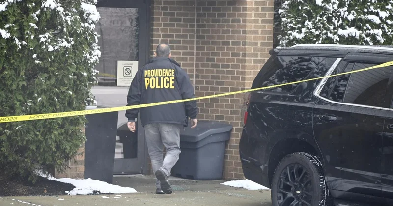 Brown Üniversitesindeki saldırıya ilişkin yanlış şüphelinin gözaltına alındığı duyuruldu