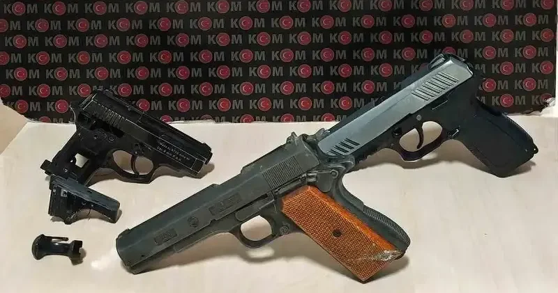 Sosyal medyadaki suç paylaşımlarına operasyon Gündem Haberleri