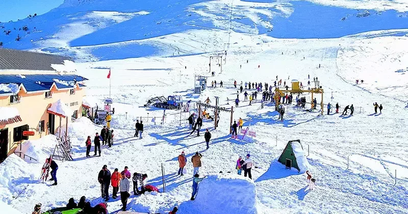 Sömestir tatiline kar bereketi; 100 milyar TL lik seyahat hacmi