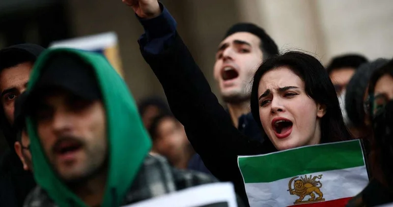 İran da can kaybı 2 bin 677 ye ulaştı!