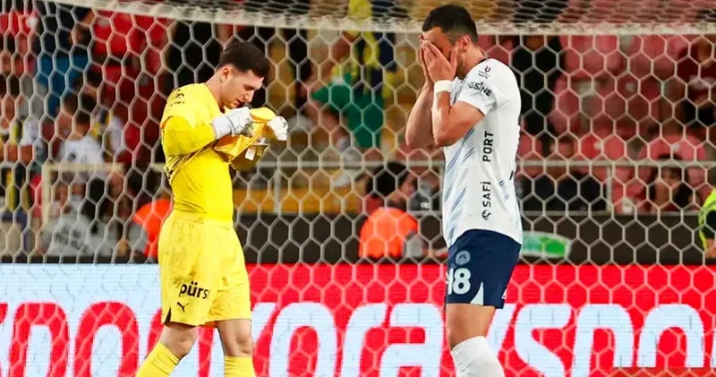 Fenerbahçe de bahis ayrılığı: Sözleşmesi feshedildi