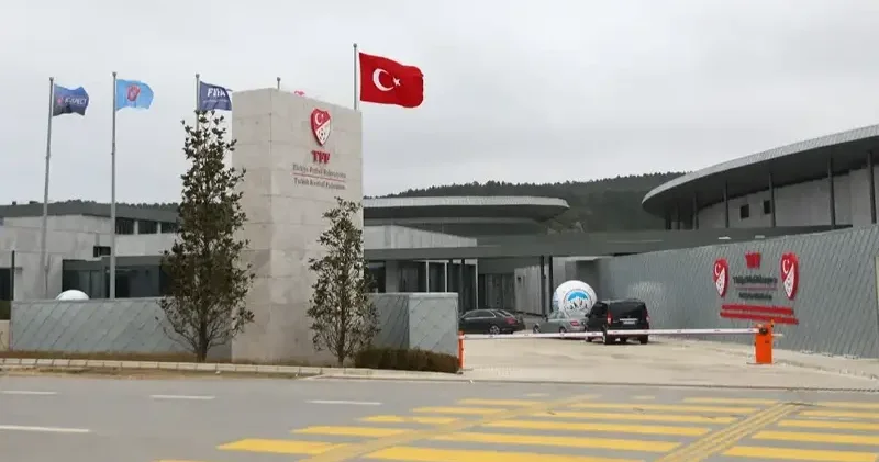 PFDK açıkladı! Teknik direktörlere bahisten ceza yağdı Spor Haberleri