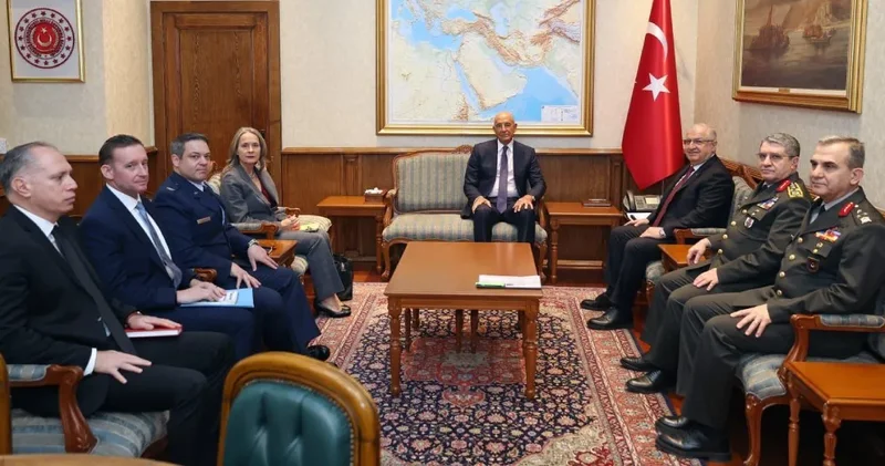 Ankara da kritik Yaşar Güler Barrack zirvesi