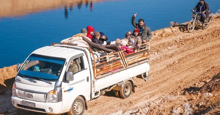 Terör örgütü SDG/YPG’den sivillere tehdit: ‘O koridordan çıkanı vururuz’