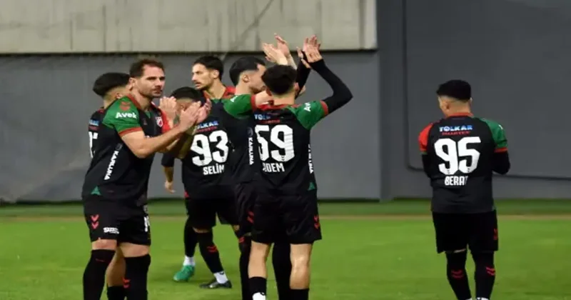 3. Lig de şampiyonluk yolunda kritik maç! Ev sahibine 100 TL olan bilet deplasmana 3550 TL