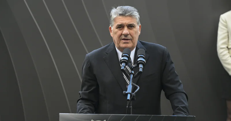 Serdal Adalı dan transfer açıklaması! 3 isim verdi Futbol Haberleri