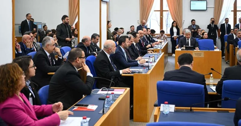 Bahçeli nin sefalet ücreti dediği emekli maaşına MHP liler de oy verdi