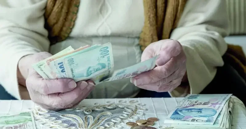 Emekli ikramiyesi ben bin lira Ekonomi Haberleri