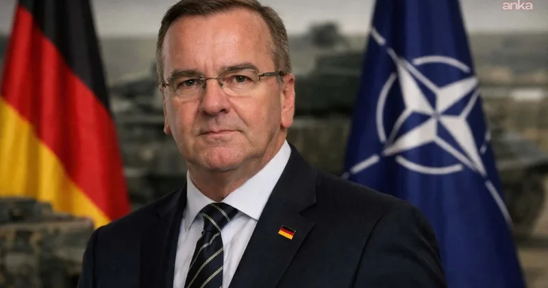 Almanya Savunma Bakanı Pistorius: Grönland’ın ABD tarafından ele geçirilmesi olası değil