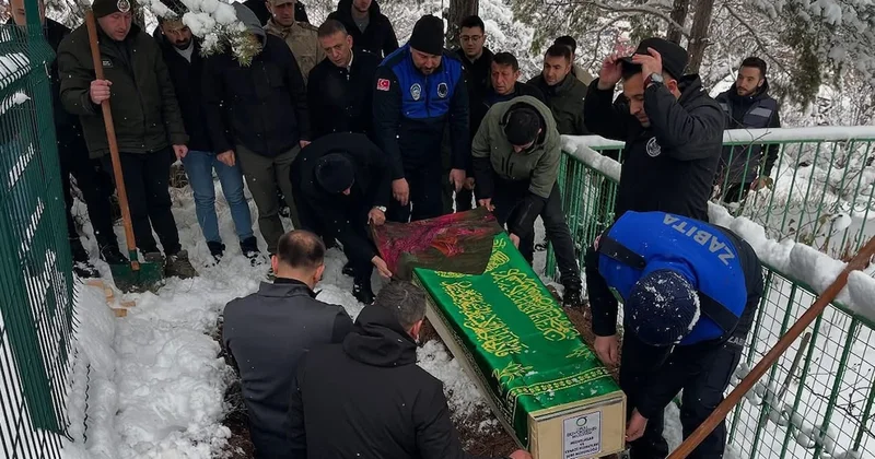 Ailesine ulaşılamadı: Engelli çocuğu ilçe halkı toprağa verdi Sözcü Gazetesi