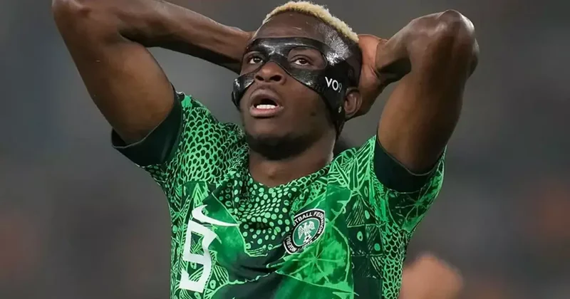 Osimhen Nijerya yı karıştırdı! Tepkiler çığ gibi