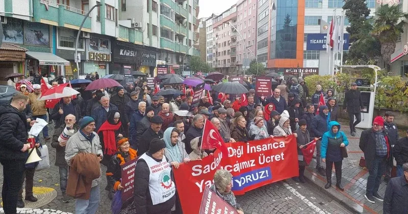 Erdoğan’ın memleketinde emekli sokağa çıktı: Emekli ne yiyecek ne içecek, nasıl yaşayacak?