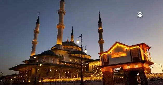 İslam alemi Ramazan a hazırlanıyor! İletişim Başkanlığından Külliye de Ramazan paylaşımı geldi