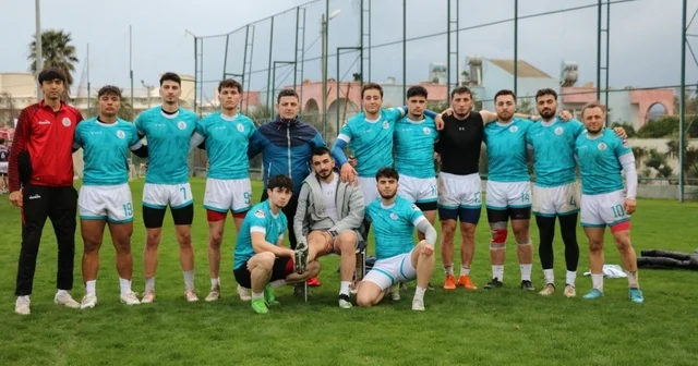 Körfez Gençlerbirliği, ragbi şampiyonasının ilk etabını ikinci tamamladı Kocaeli Haberleri