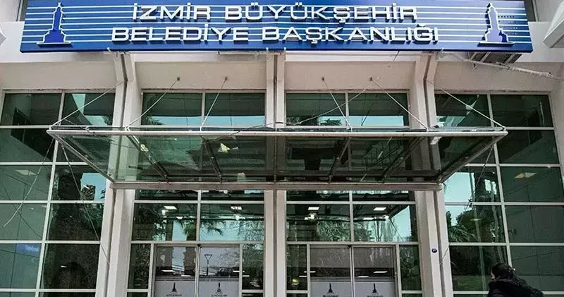 İZBETON operasyonunda şüpheliler adliyede