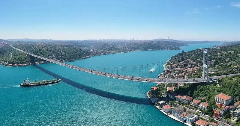 Anket: Halkın büyük çoğunluğu köprü ve otoyolların özelleştirilmesinin belirli grupların çıkarına olduğunu düşünüyor