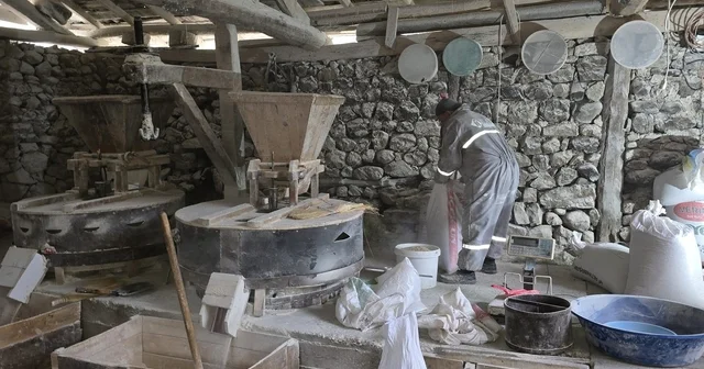 Tarihi değirmen suyun gücüyle 300 yıldır ayakta Samsun Haberleri