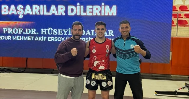 ÜNİLİG Muay Thai Türkiye Şampiyonası nda BEÜ zirvede Bitlis Haberleri
