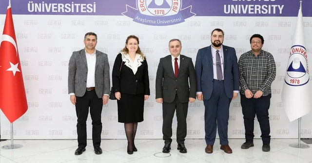 ERÜ de Uzay Radyasyonunda Hayatta Kalmak konulu konferans düzenlendi Kayseri Haberleri