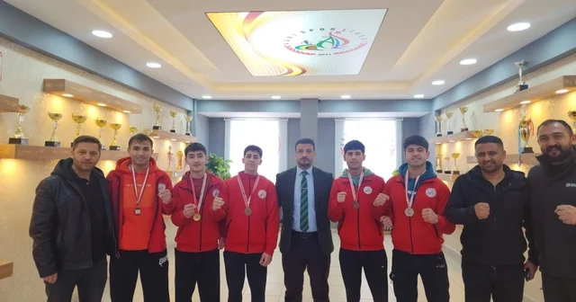 Ağrı Spor Lisesi öğrencilerinden Türkiye şampiyonasında başarı Ağrı Haberleri