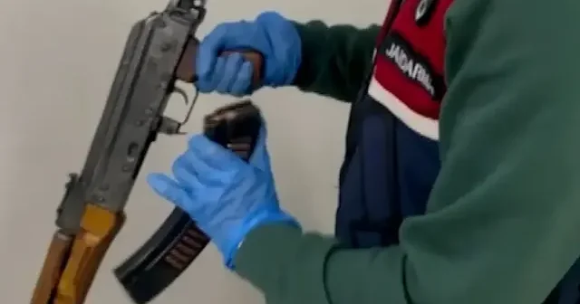 Şırnak’ta operasyon: Cephanelik ele geçirildi çok sayıda tutuklama VİDEO İZLE