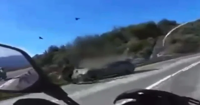 Otomobile çarpan motosikletin sürücüsü öldü, kaza kask kamerasında Bilecik Haberleri