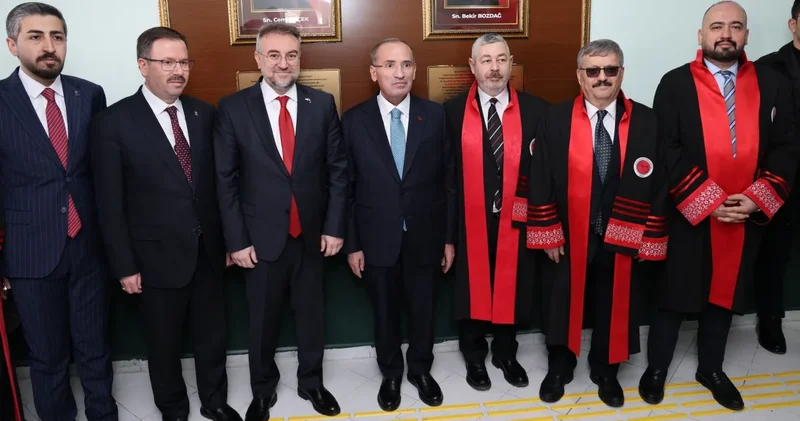 Bekir Bozdağ dan yeni Anayasa açıklaması: Bizim Anayasa 223 yamalı bohça