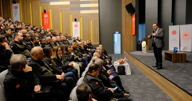 Adana da orman teşkilatına yönelik etkili iletişim ve liderlik eğitimi düzenlendi Adana Haberleri