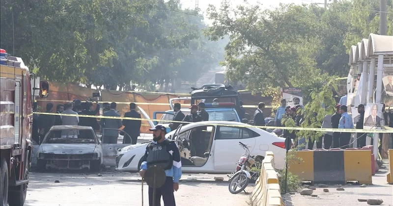 Pakistan da bombalı saldırıda 2 kişi öldü Sözcü Gazetesi