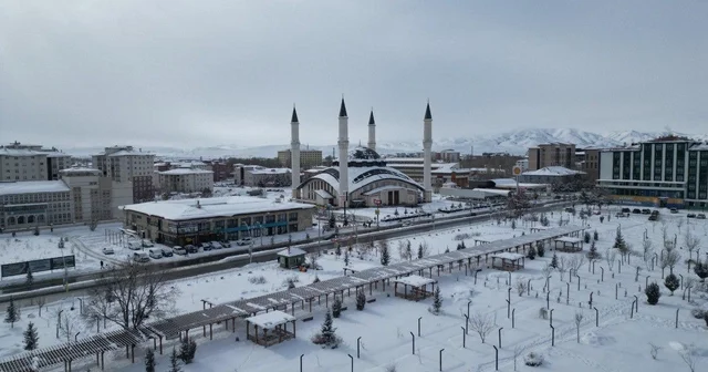 Ağrı da kar sonrası kartpostallık görüntüler oluştu Ağrı Haberleri