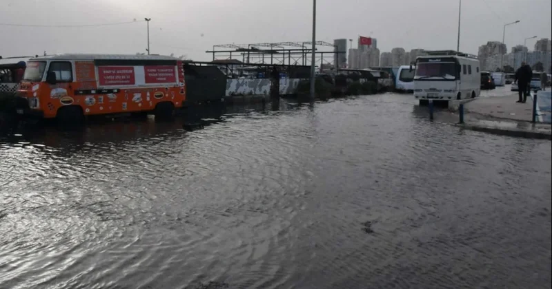 İzmir de 50 yılda bir görülüyor: Salı gününe dikkat! Sözcü Gazetesi
