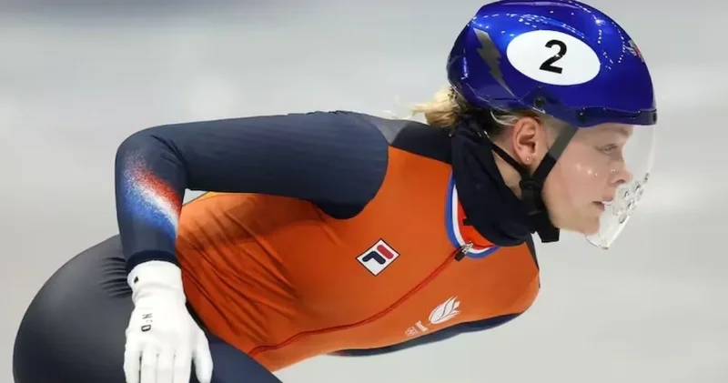 Uçtu uçtu Xandra uçtu