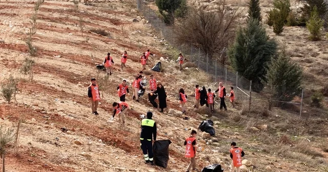 Şehitkamil de minik ellerden doğaya büyük katkı Gaziantep Haberleri