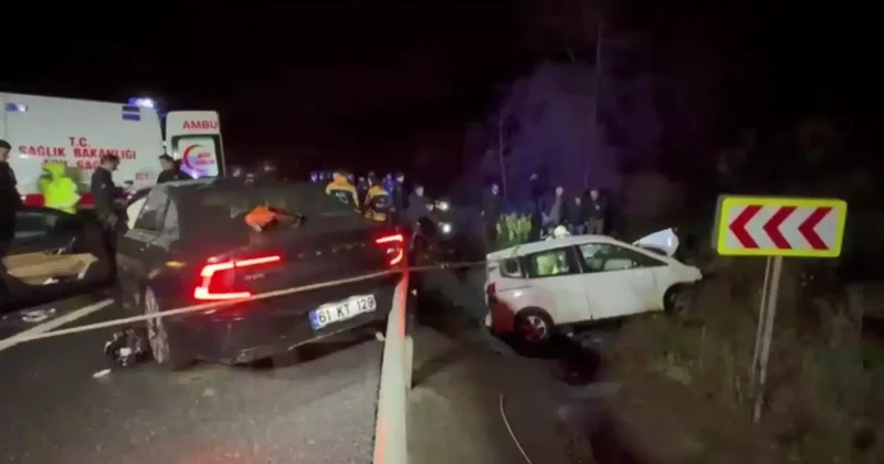 Beykoz’da otomobil ile hafif ticari araç kafa kafaya çarpıştı: 1 ölü, 5 yaralı