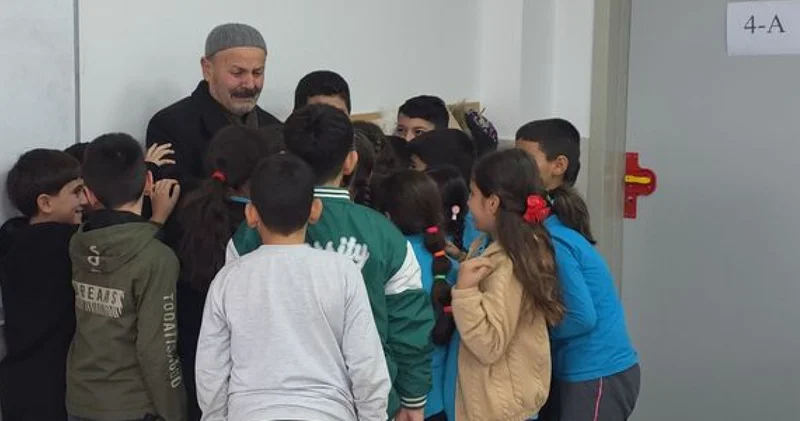 Aksaray haberleri: Hayvanlara baksın diye ailesi okutmamıştı... Mutluluk gözyaşları SON DAKİKA HABER Son dakika haberleri