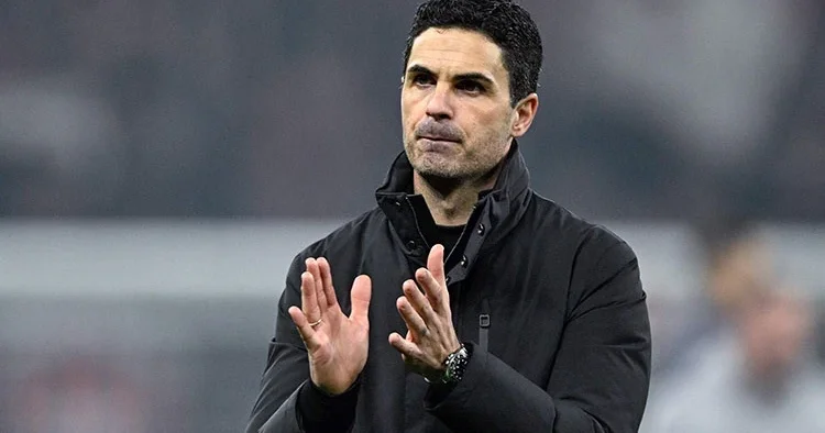 Arsenal, 22 sene sonra şampiyonluğa çok yakın! İşte Manchester City ile puan farkı